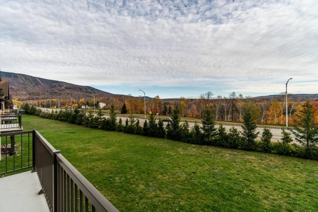 شقة Initial - Boho - Mont-Sainte-Anne بيوبره المظهر الخارجي الصورة